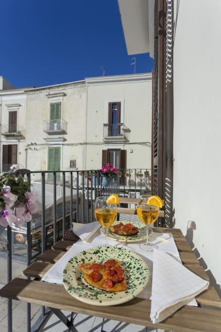 Dimora Donna Vittoria Apartment Bari Exterior photo